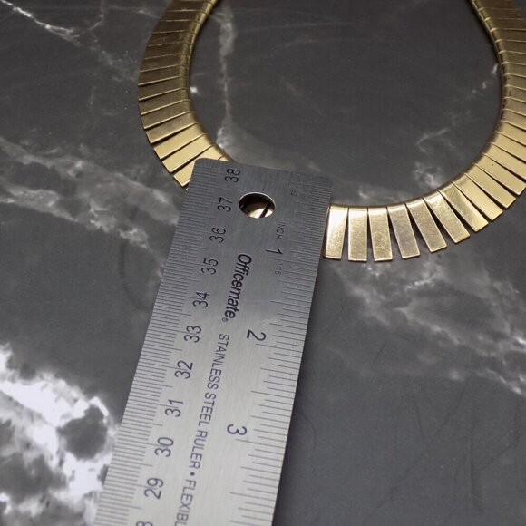 Vintage Gold-tone Cleopatra Choker Necklace Fold Over Box Clasp - Picture 7 of 8